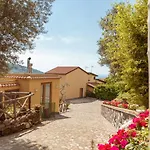 Lejlighedshotel Casale Del Nonno