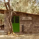 Casale Del Nonno 아파트호텔