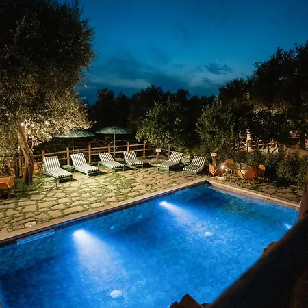 Casale Del Nonno Aparthotel *