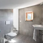 Ξενοδοχείο με διαμερίσματα Casale Del Nonno 4*