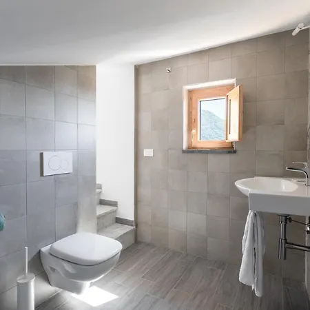 Ξενοδοχείο με διαμερίσματα Casale Del Nonno 4*